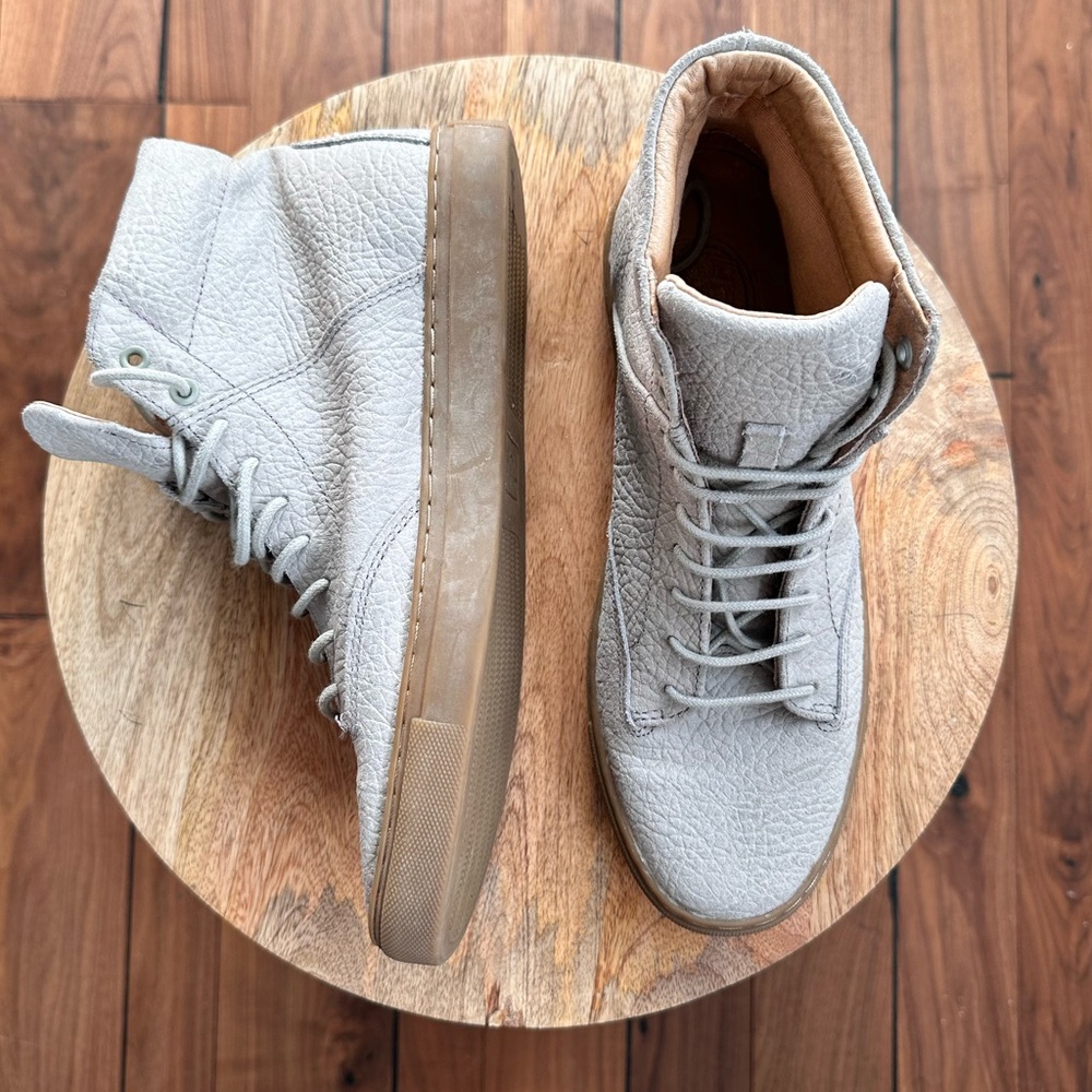TCG Porter Grey Raised Leather High Tops Mens Sz: EU 40/US 10